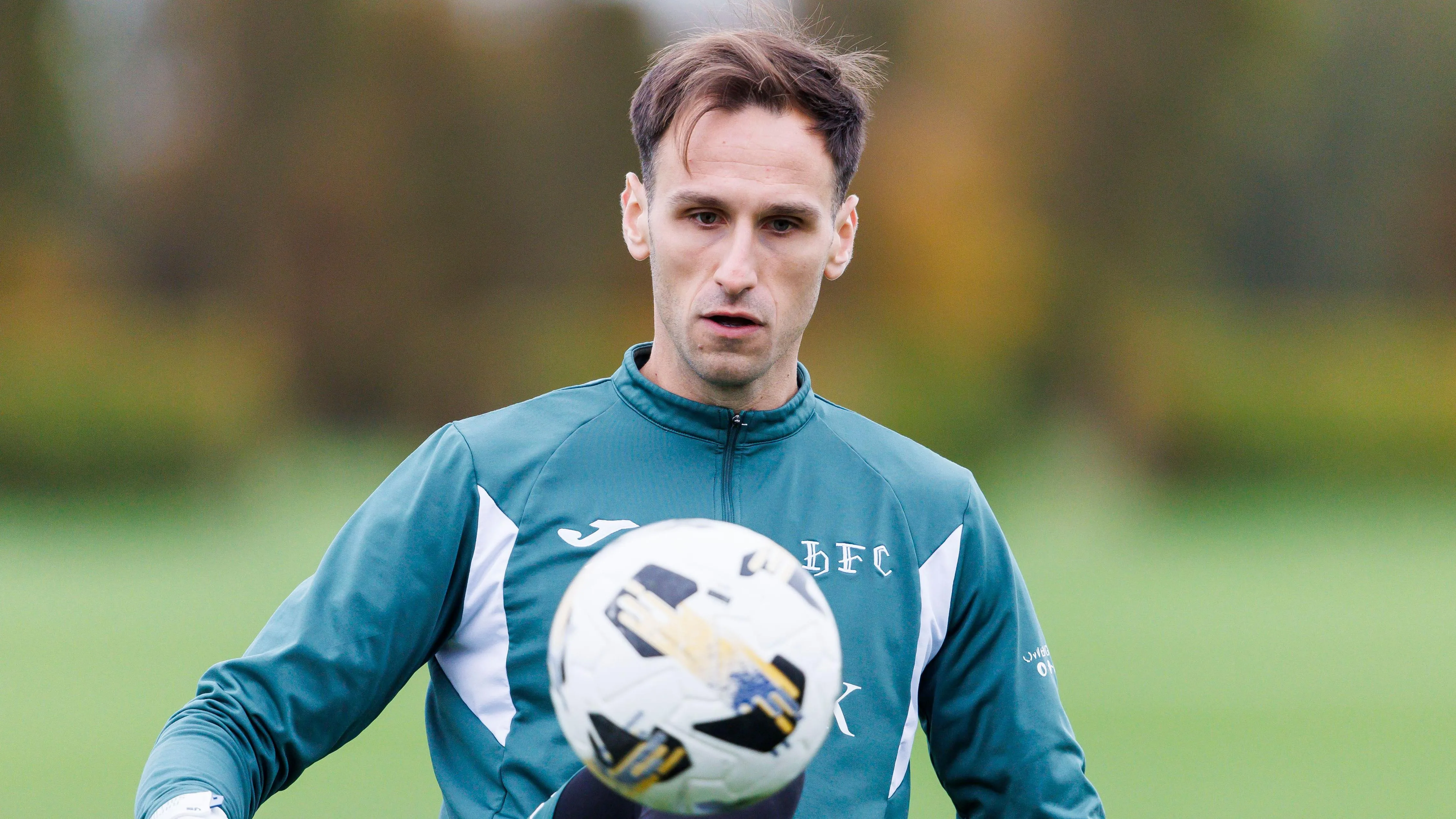 Ηρεμία και ανασύνταξη για την Χιμπέρνιαν μετά την ήττα από τη Χαρτς