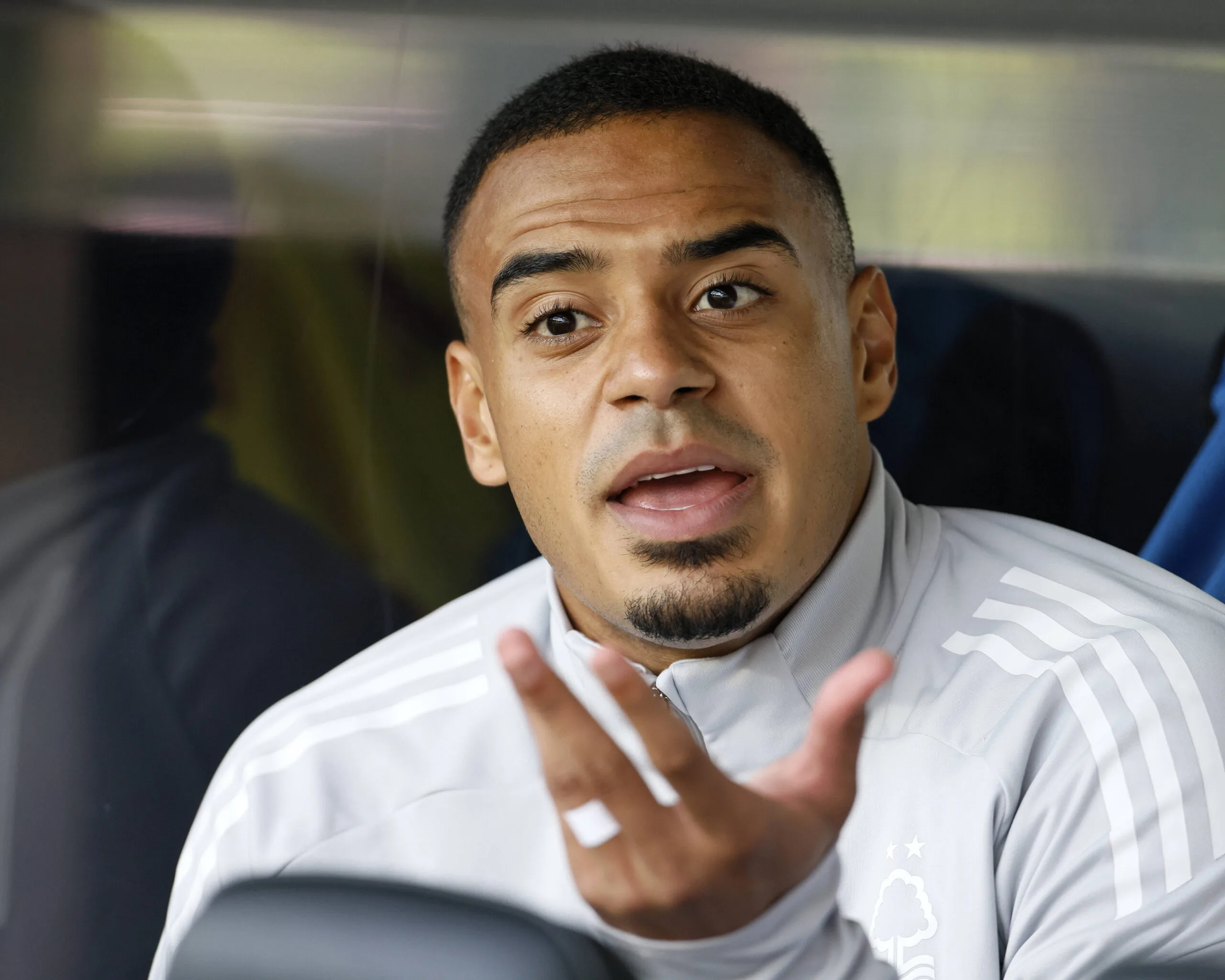 Report: Chelsea considering blockbuster move for 23-year-old Premier League star