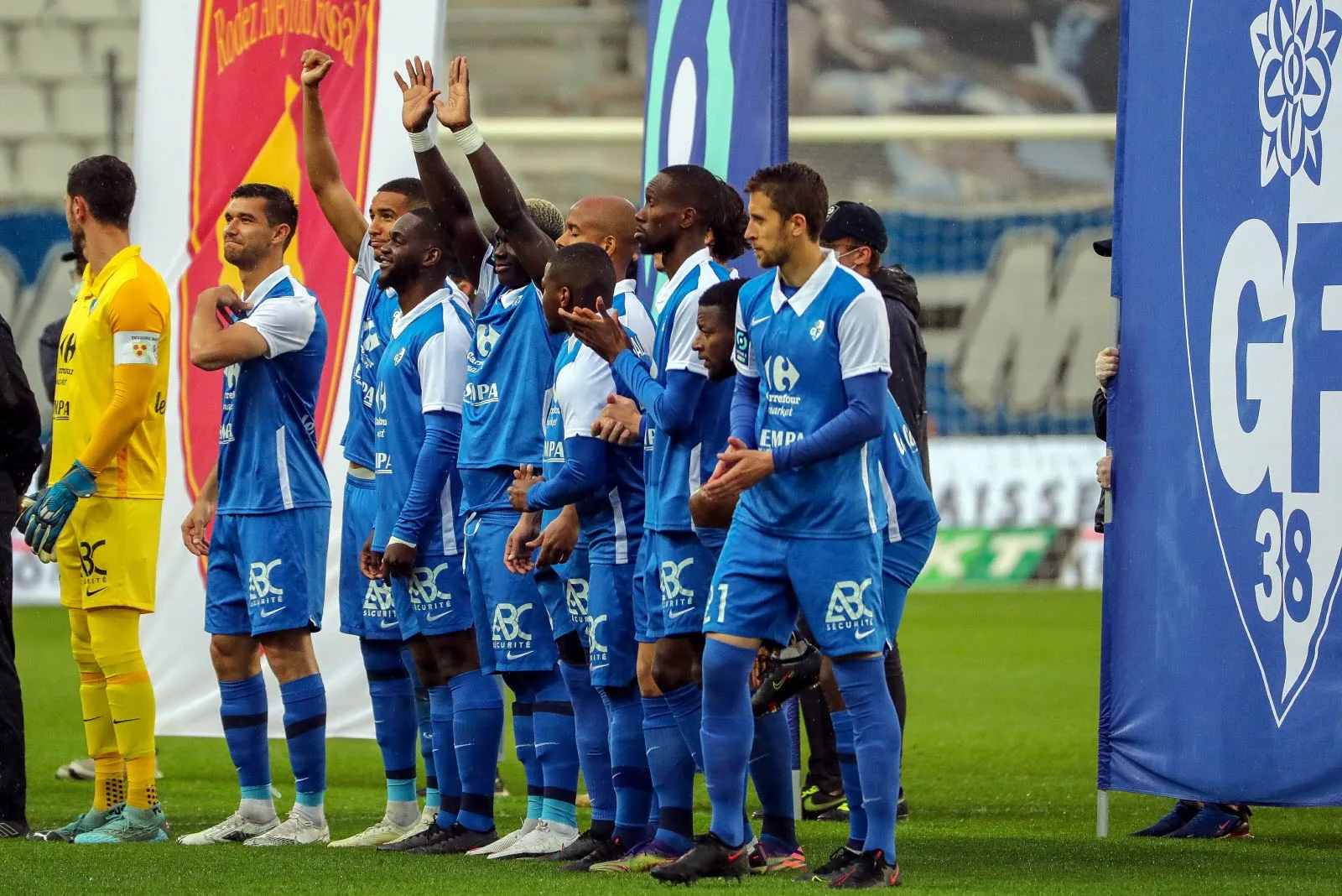 Βόμβα της Ημέρας:  Η Γκρενόμπλ αναζητά την έκπληξη στο Σεν-Ουάν