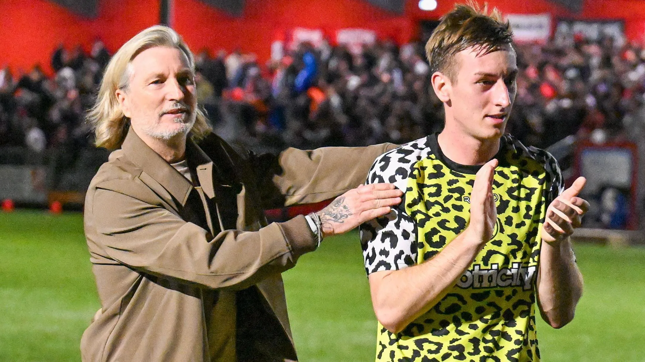 Η Καμπάνια για Τρεις Προβιβασμούς Αναζωπυρώνει το Ενδιαφέρον