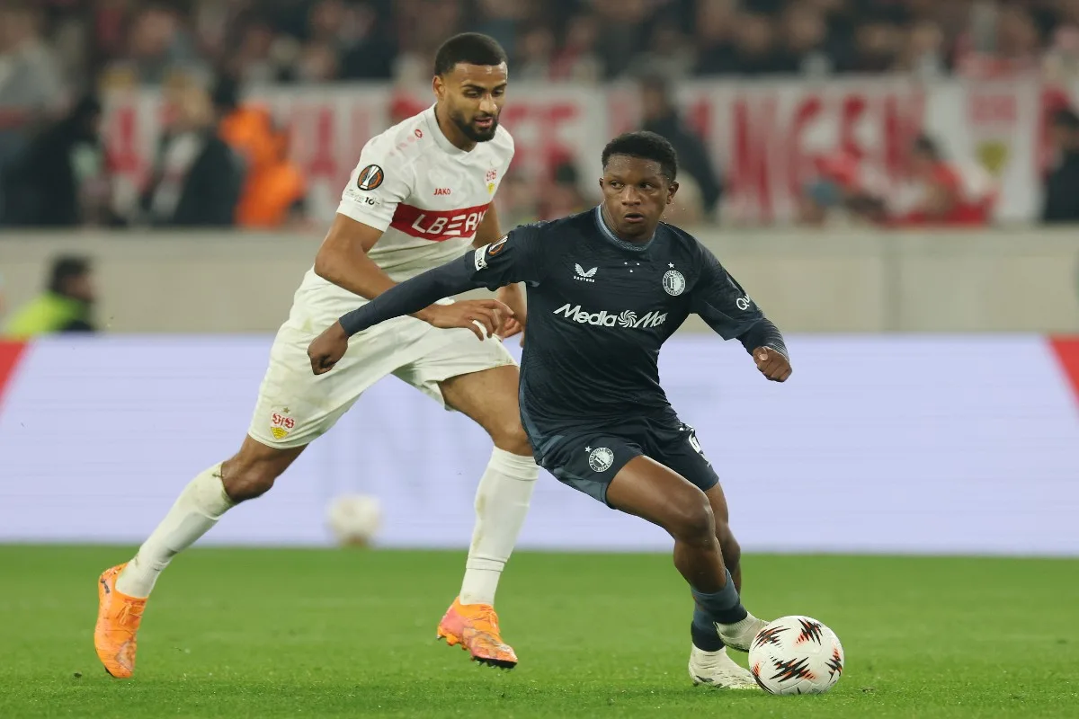 A new right-back target has emerged for Manchester City and he could slot into the City squad seamlessly