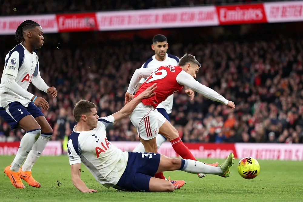 Arsenal star admits he was surprised by Spurs’ negative football