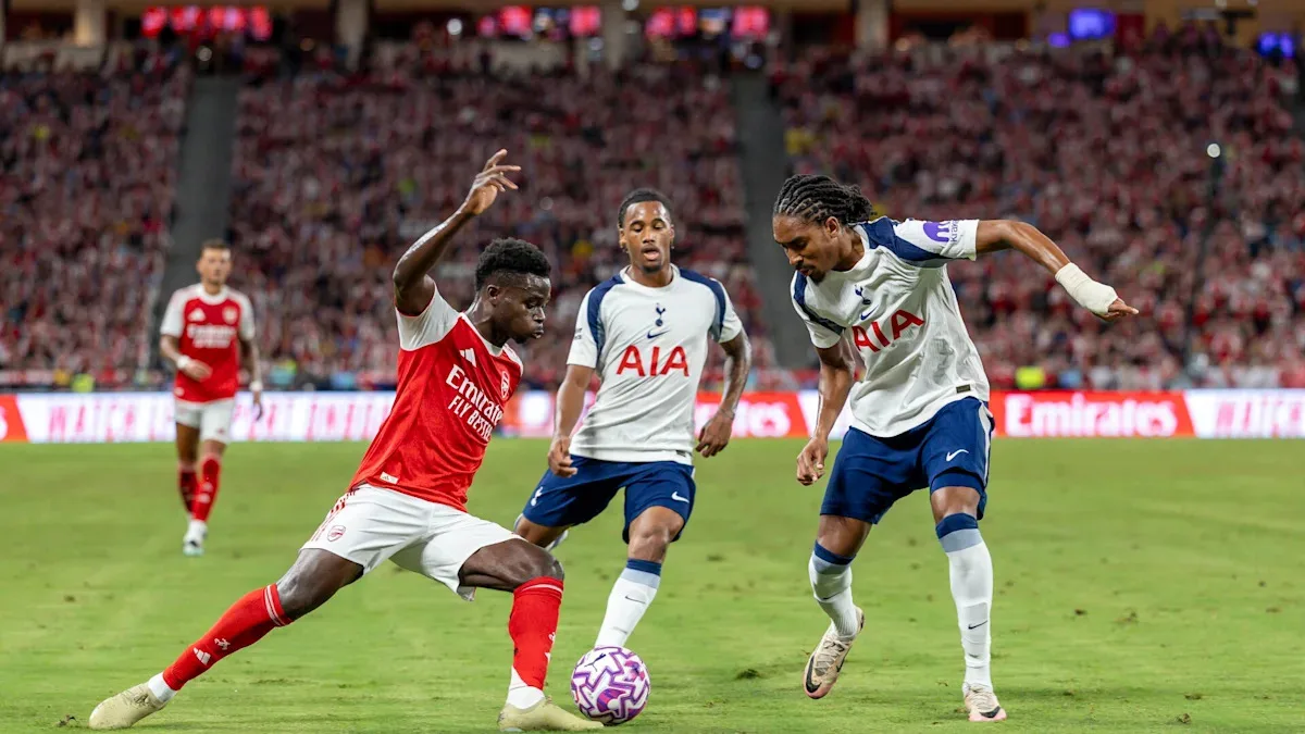 Arsenal vs Tottenham Hotspur predicted lineups, team news: Where will north London derby be won and lost?