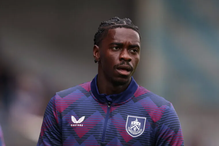 Αγωγή 1 εκατ. λιρών κατά της Μάντσεστερ Γιουνάιτεντ από τον Τουανζέμπε