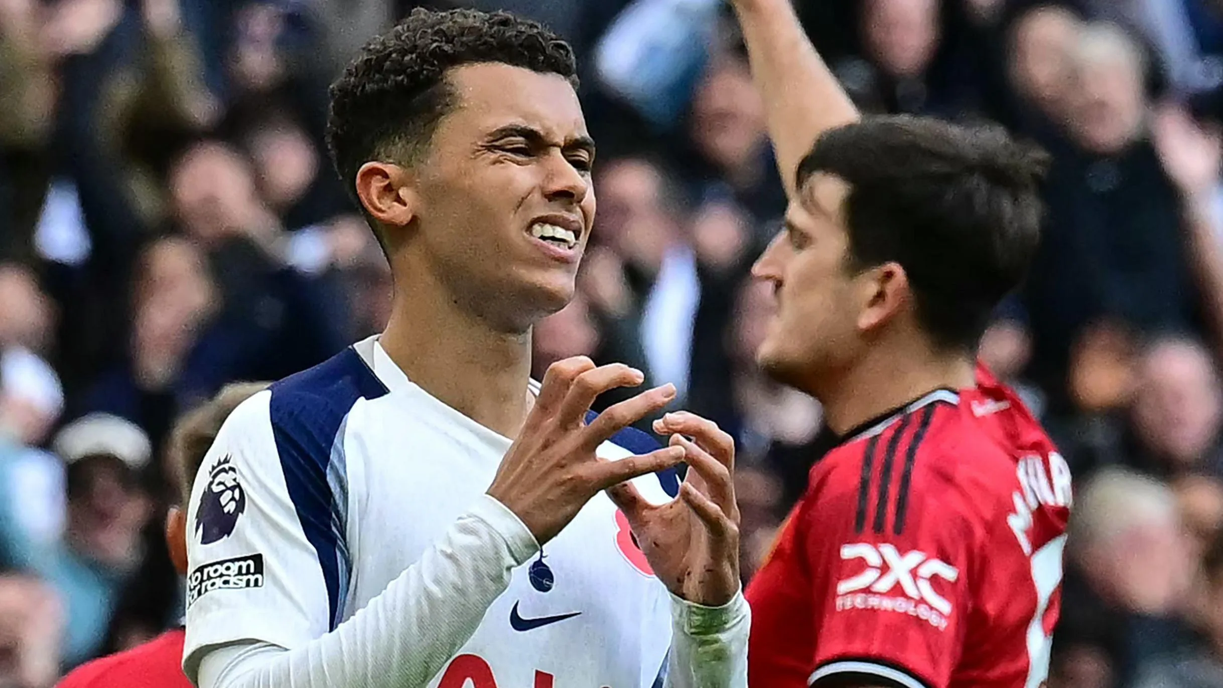 Ανησυχία για Μάντσεστερ Γιουνάιτεντ και Τότεναμ μετά την ισοπαλία