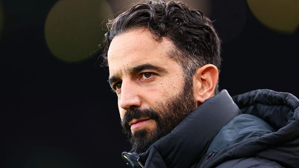 Μπορεί η Μάντσεστερ Γιουνάιτεντ να βρει ισορροπία μεταξύ άμυνας και επίθεσης;