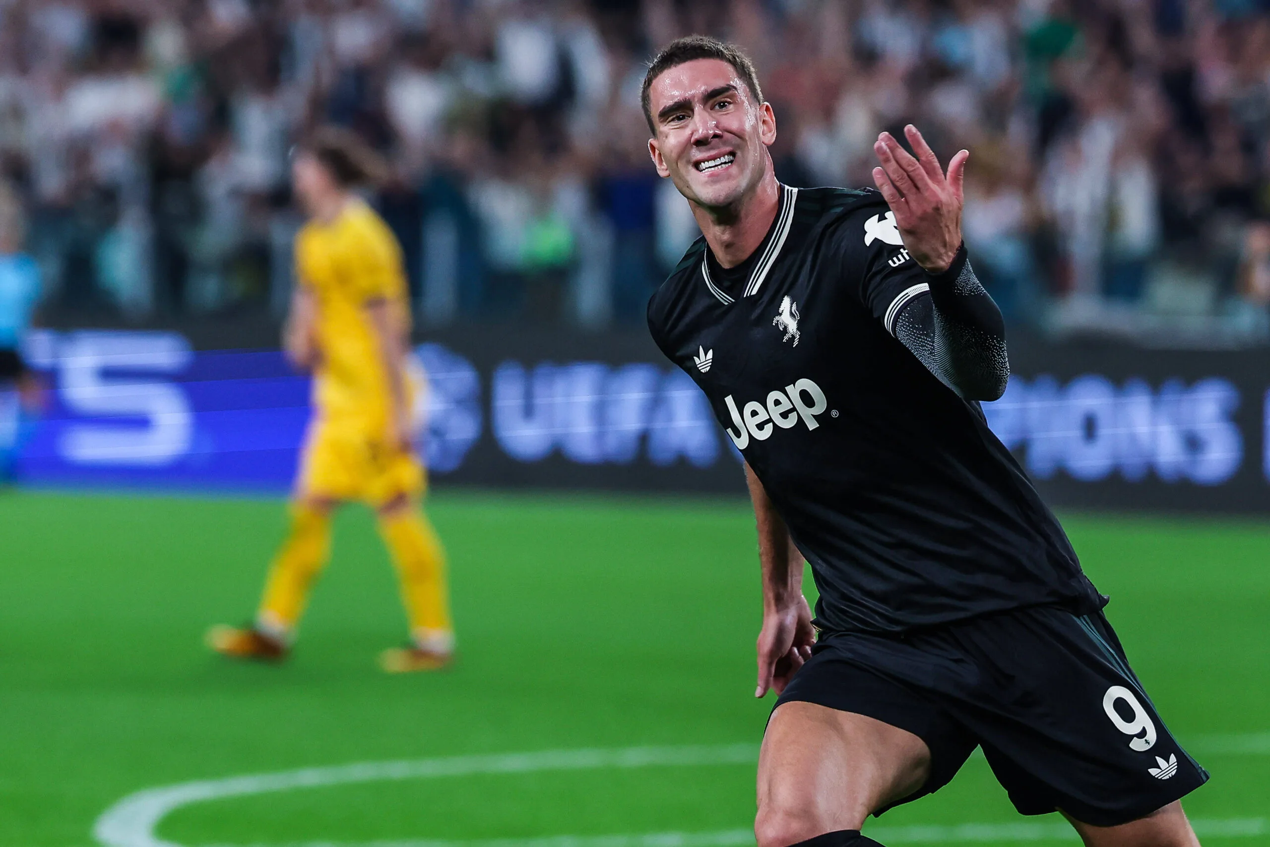 Η Γιουβέντους σε δίλημμα για το μέλλον του Βλάχοβιτς