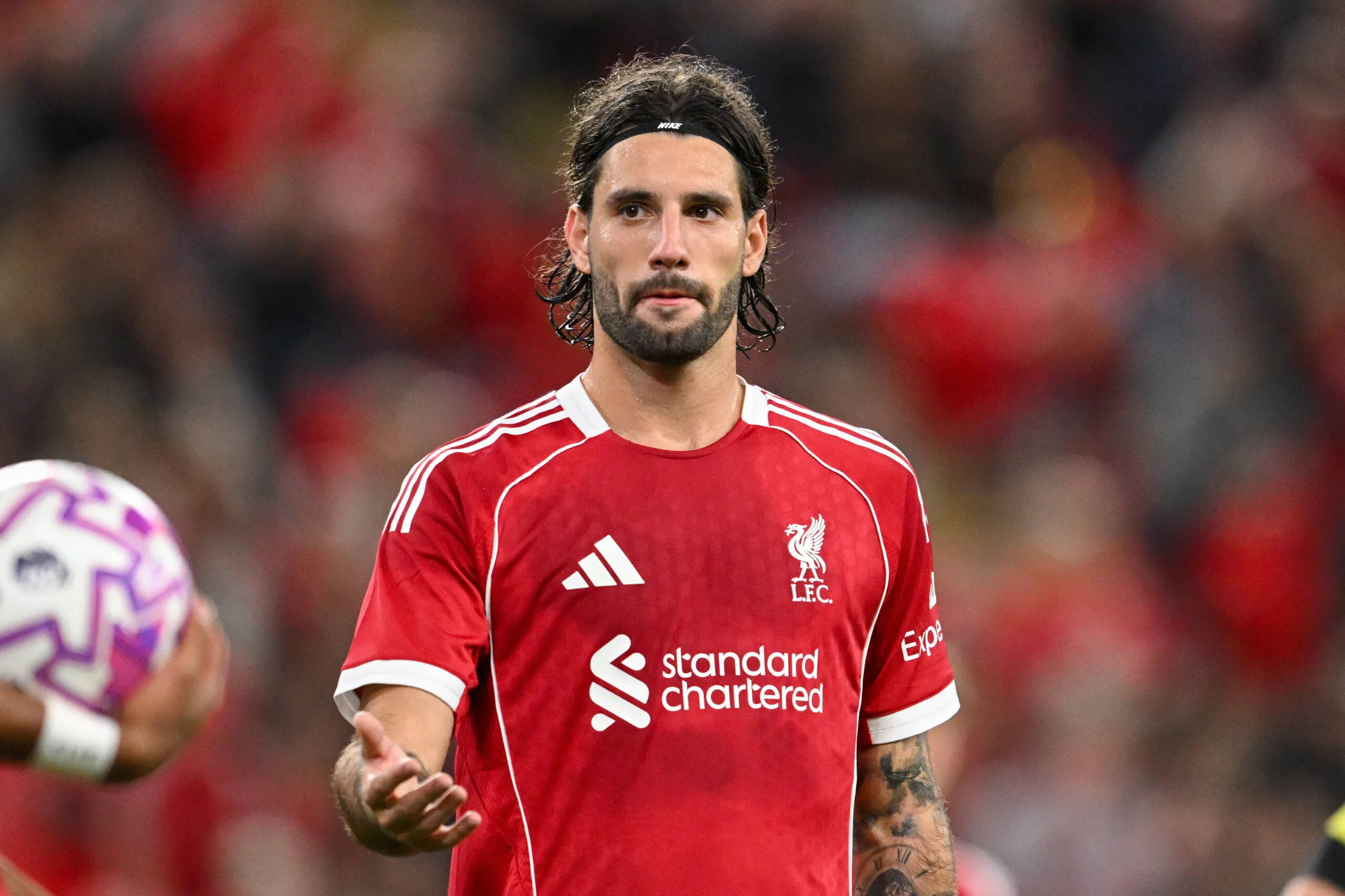 Συμβόλαια και Σταθερότητα: Η Στρατηγική της Λίβερπουλ