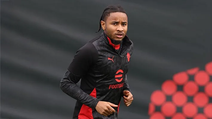 Χρόνια Πολλά, Κρίστοφερ Νκουνκού!