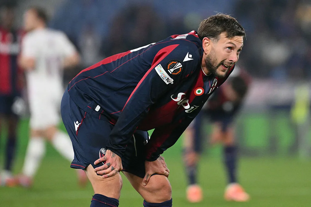 Ηρωική Μπολόνια: Αντιστάθηκε με 10 παίκτες