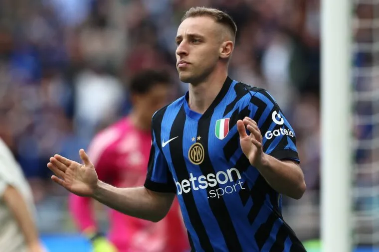 Ο Φρατέζι στο δρόμο της εξόδου από την Ίντερ