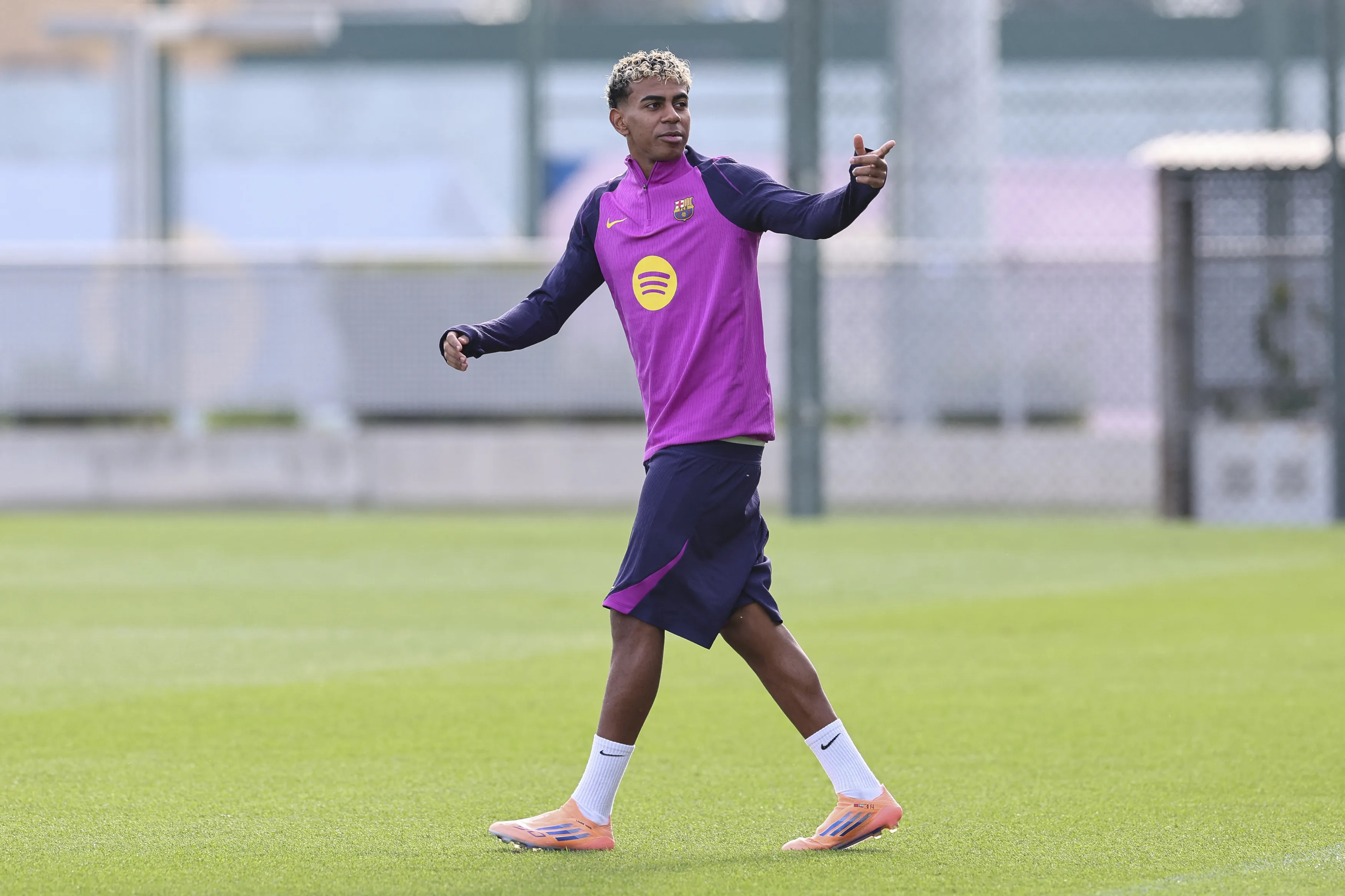 Εντάσεις και Αποκαλύψεις στον Κόσμο του Ποδοσφαίρου