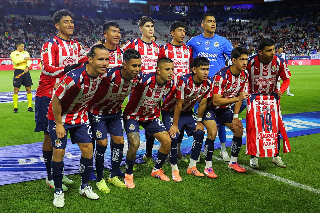 Κρίσιμη αναμέτρηση για Chivas και Rayados στο Estadio Akron