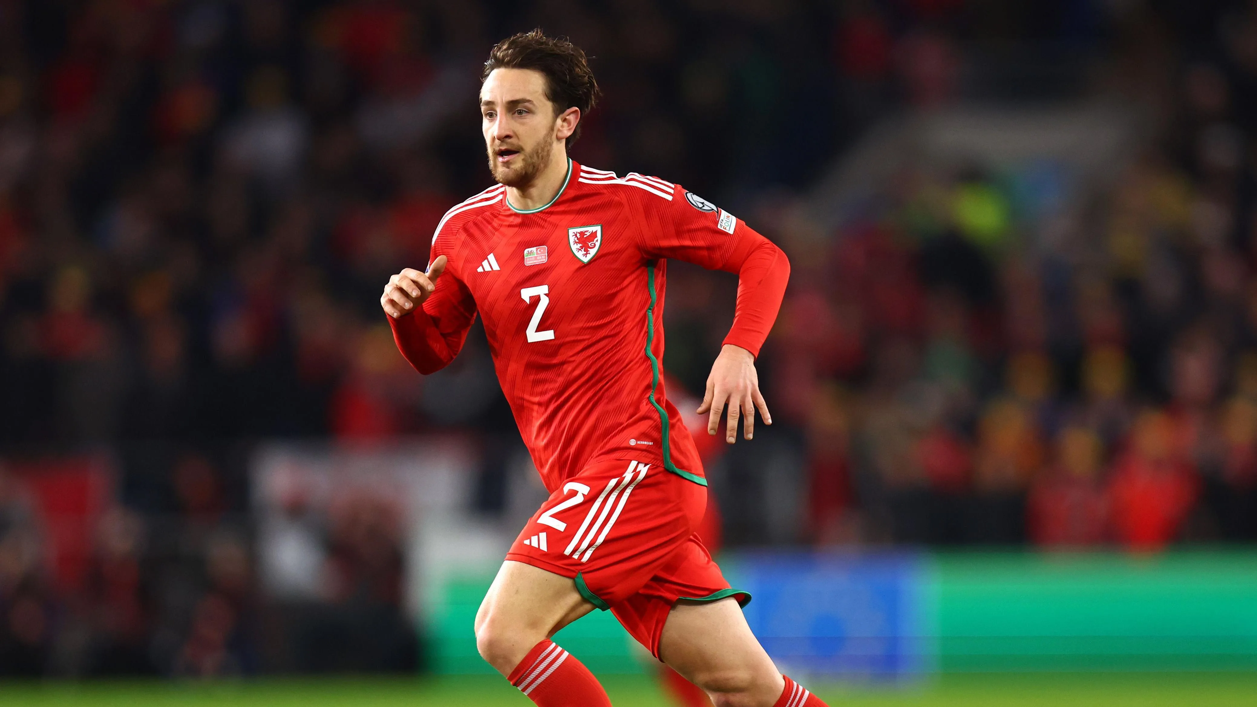 Η Επιστροφή του Lockyer: Από την Καρδιακή Ανακοπή στην Ελπίδα για την Ουαλία