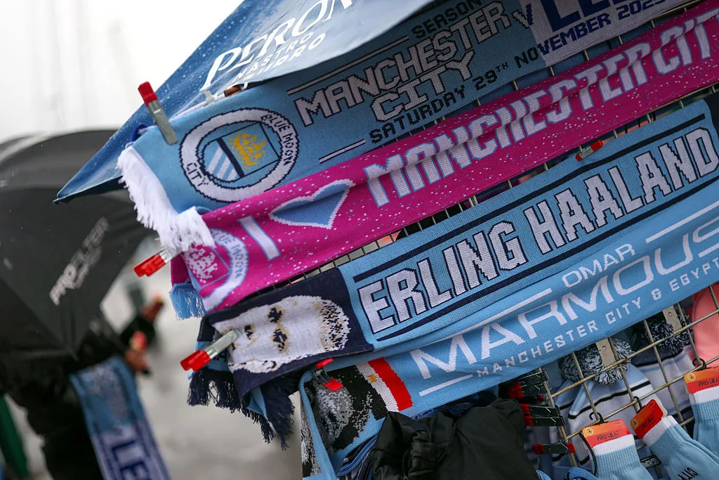 Μάντσεστερ Σίτι υποδέχεται Λιντς, Σάντερλαντ εναντίον Μπόρνμουθ