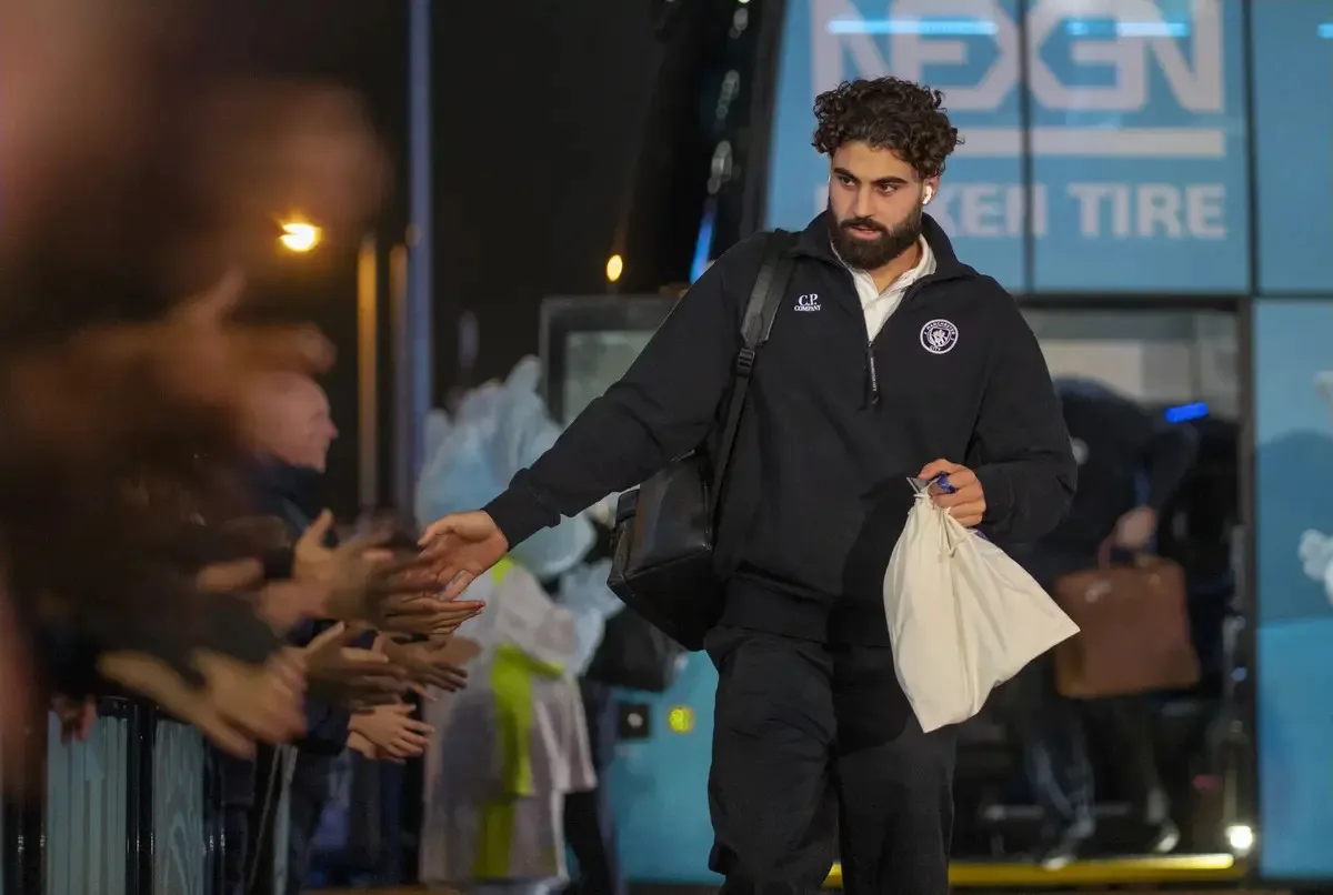 Η Μάχη του Γκβάρντιολ με το Πρόβλημα στο Γόνατο