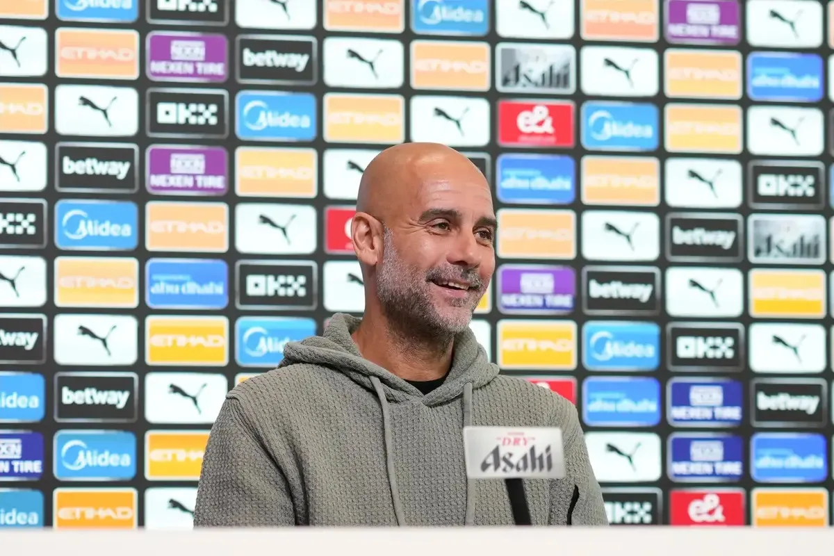 Η Μάντσεστερ Σίτι κυνηγά την Άρσεναλ για τον τίτλο