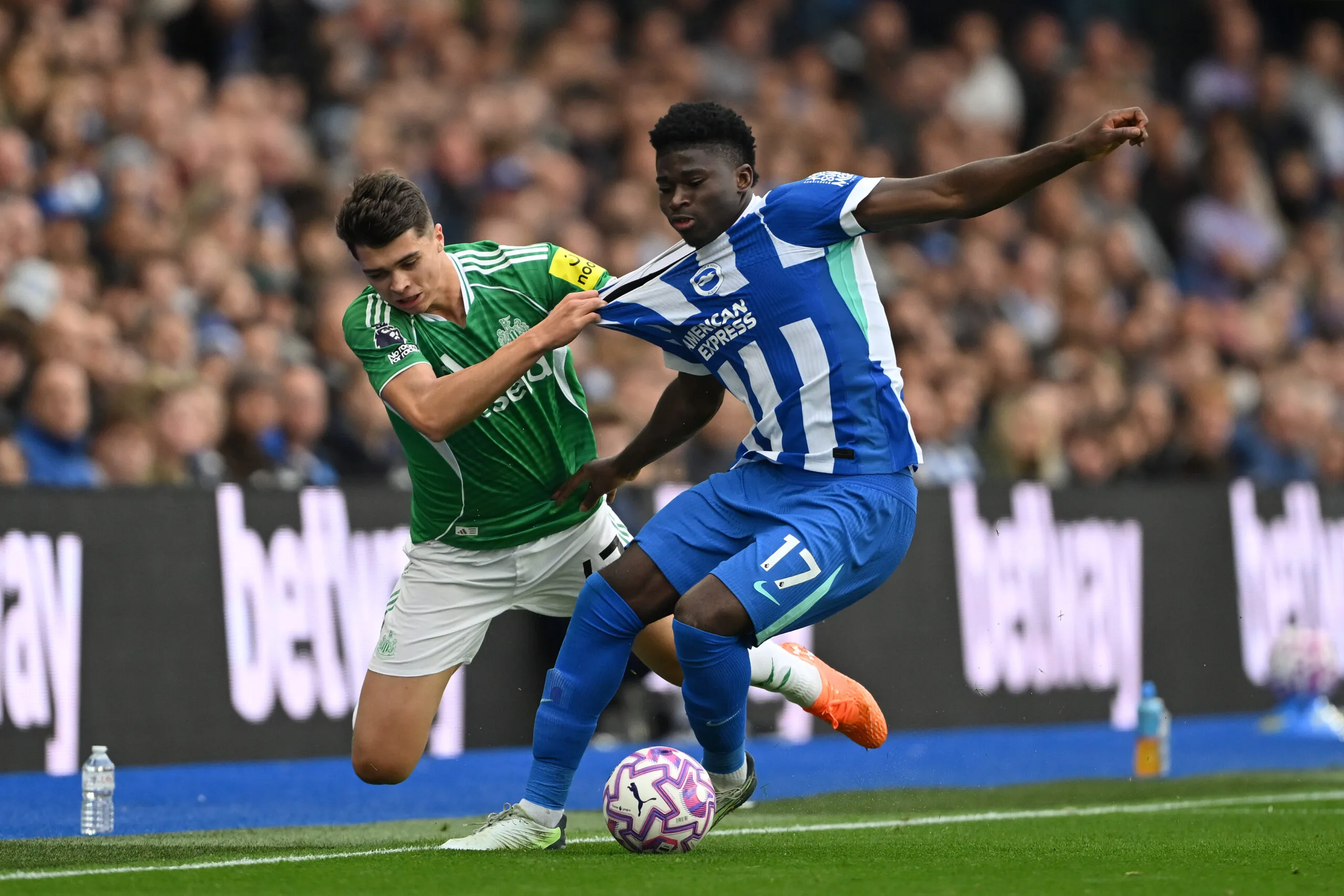 Η Μάντσεστερ Γιουνάιτεντ Εξετάζει Ξανά τον Μπαλέμπα