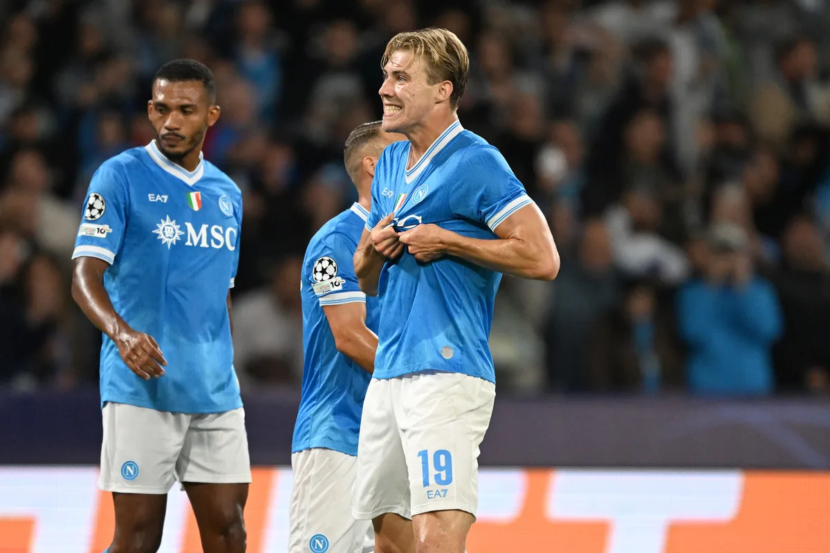 Napoli 3-1 Atalanta: Hojlund forced off with hamstring problem