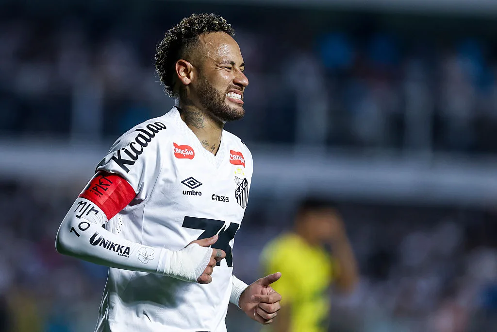 ⚠️ Neymar picks up new injury, unlikely to play for Santos in 2025