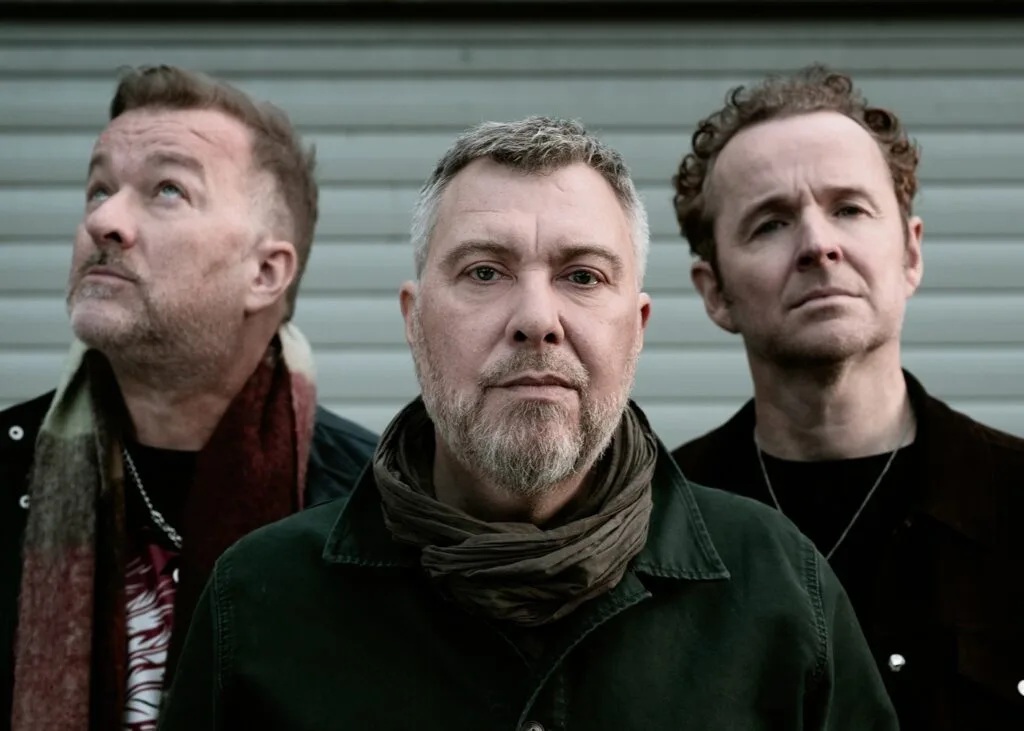 Ο Άντι Γουίλιαμς των Doves μιλά για τη Μάντσεστερ Σίτι και τη μουσική