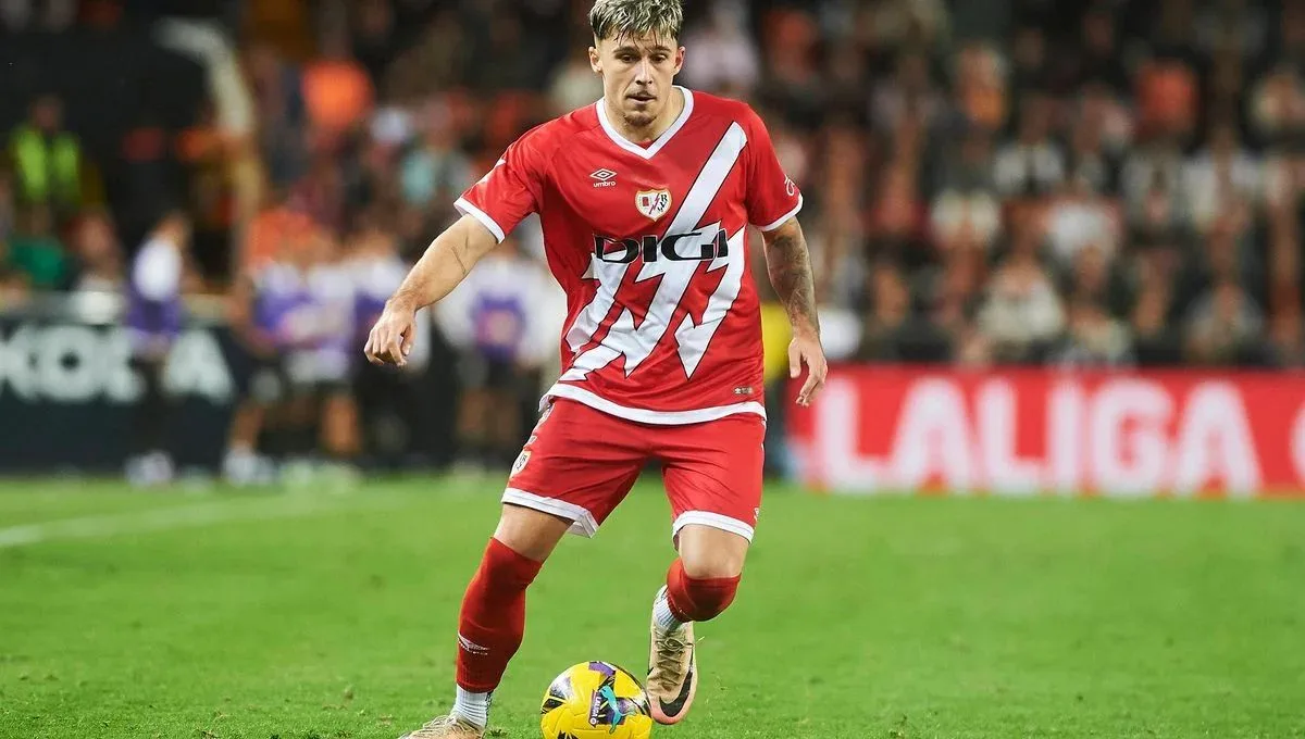 Rayo Vallecano sign star man to new deal after transfer controversy