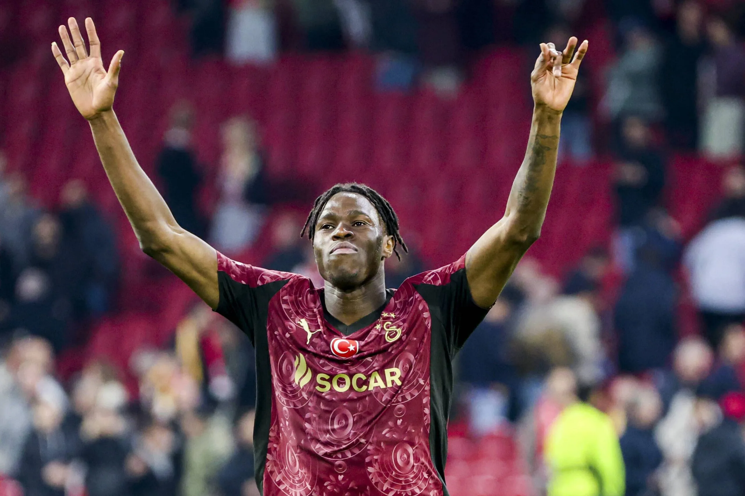 Η Λίβερπουλ στοχεύει τον Σίνγκο για ενίσχυση της άμυνας