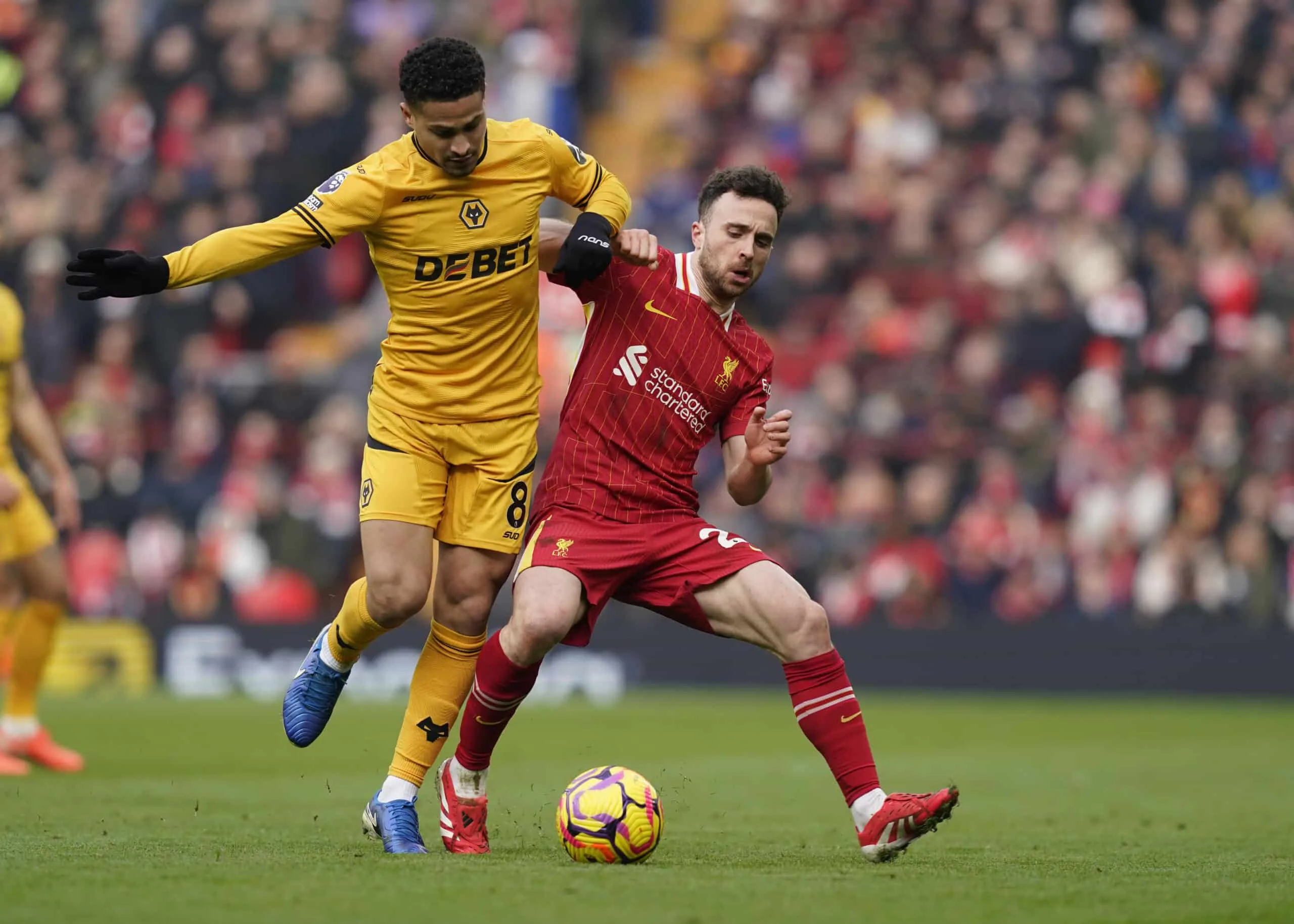 Η Μάντσεστερ Γιουνάιτεντ στοχεύει τον Ζοάο Γκόμες για ενίσχυση στο κέντρο