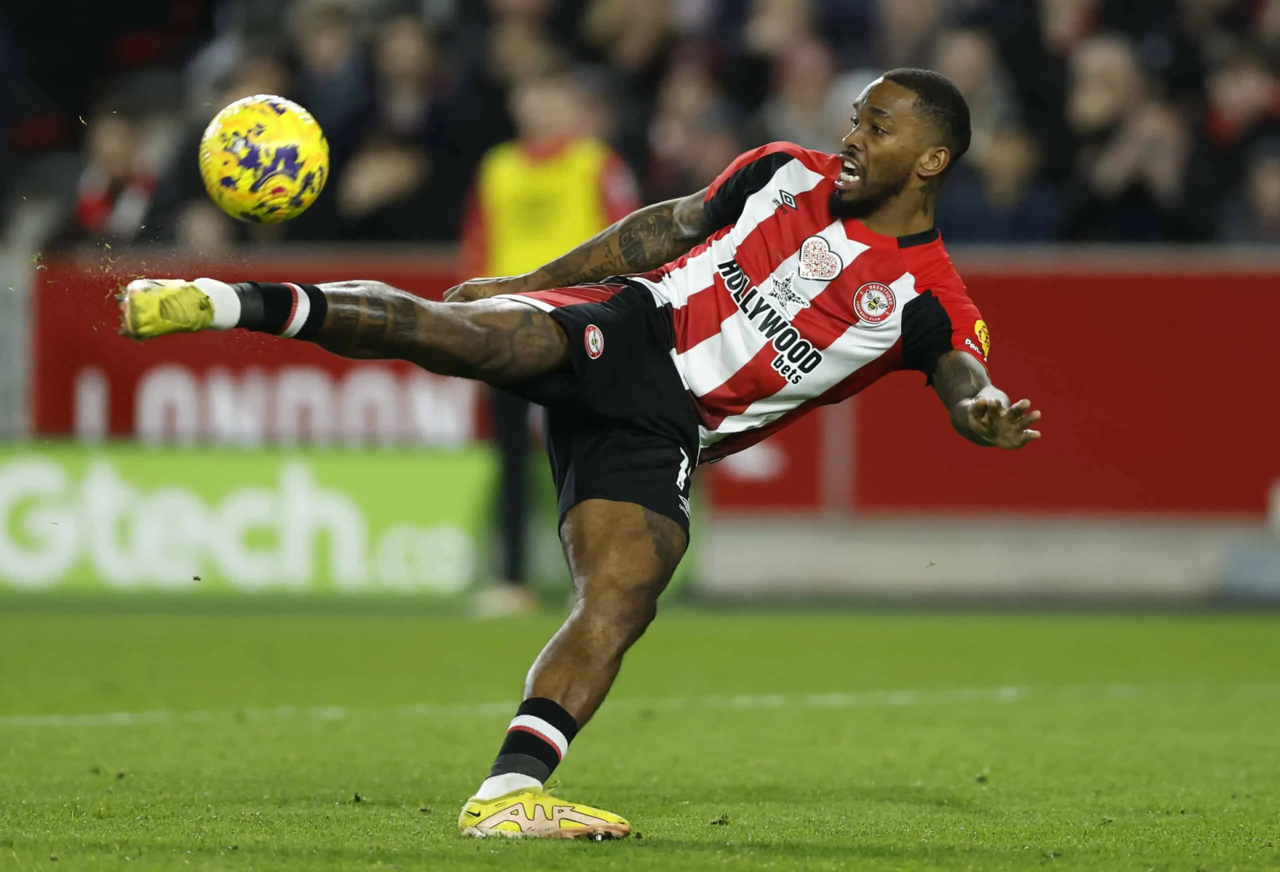 Η Τότεναμ Σκέφτεται την Επιστροφή του Άιβαν Τόνι