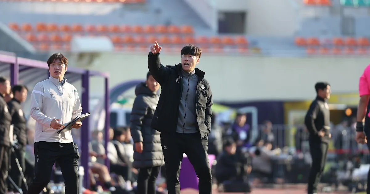 Suwon live to fight another day after gutsy win