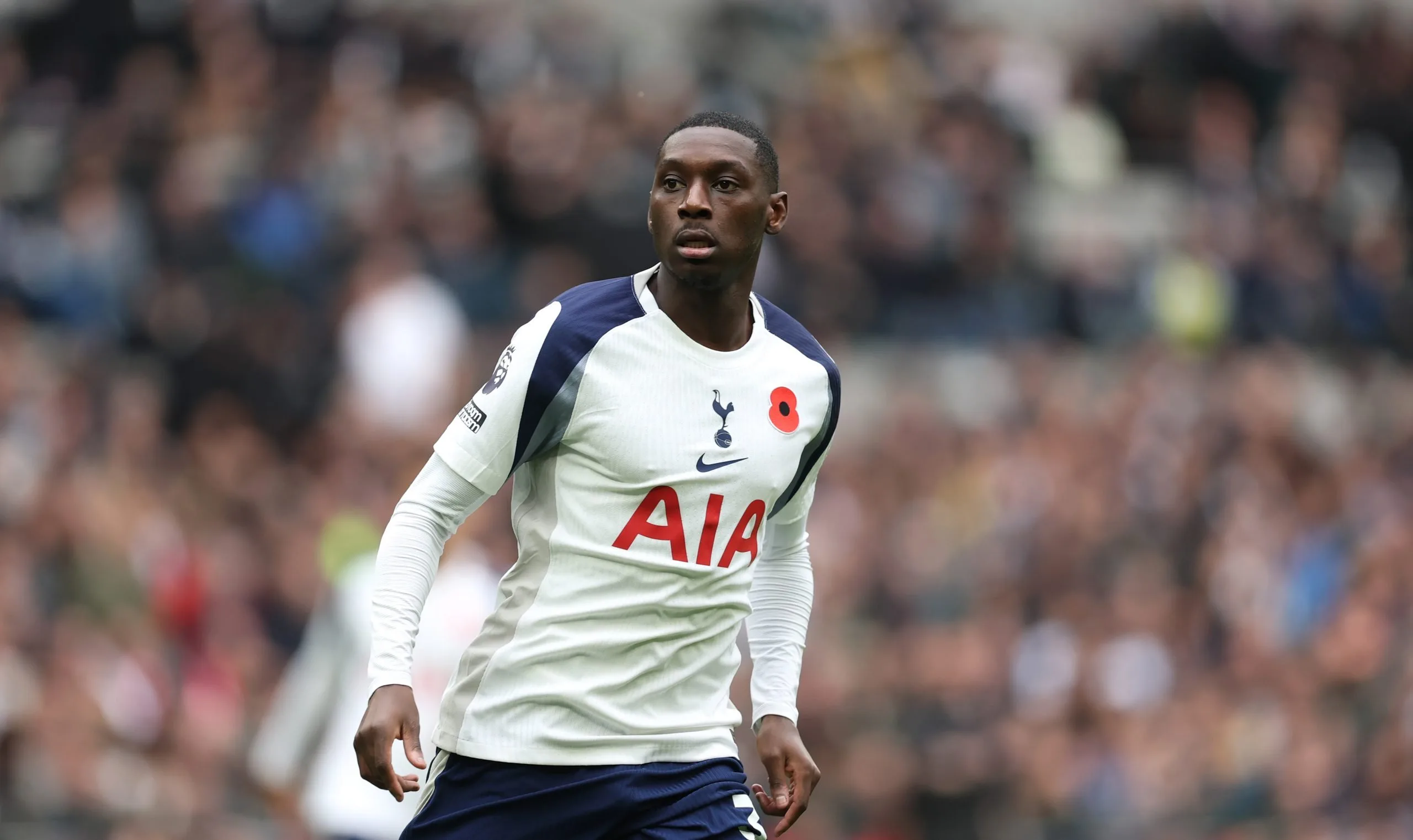 Thomas Frank confirms Kolo Muani can play with mask