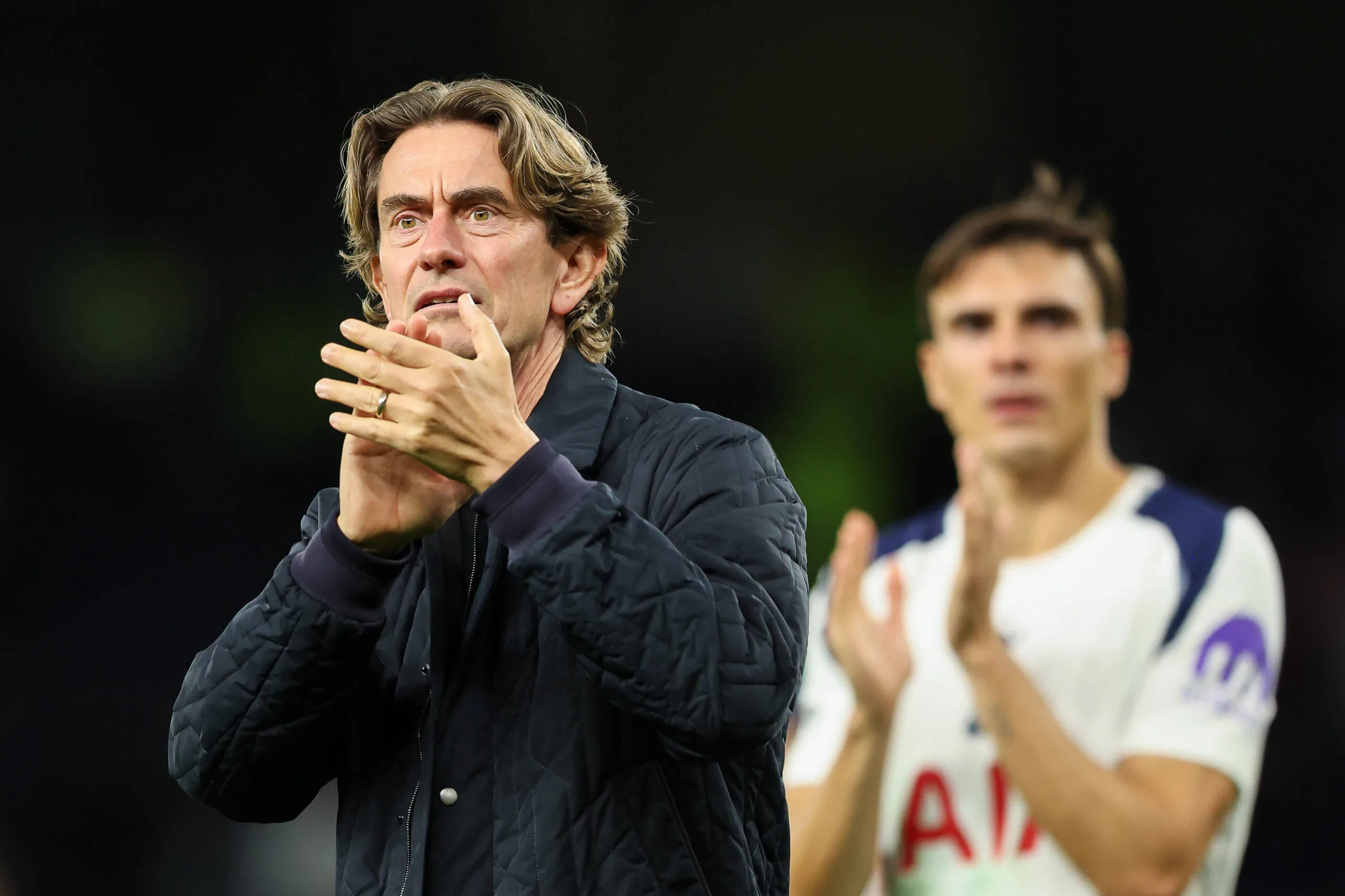 Κρίσιμη Αναμέτρηση για Τότεναμ και Μάντσεστερ Γιουνάιτεντ