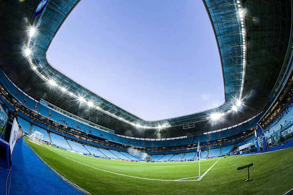 Κρίσιμη αναμέτρηση για Γκρέμιο και Βάσκο στο Πόρτο Αλέγκρε