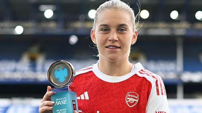 Η Αλέσια Ρούσο οδηγεί την Άρσεναλ σε νίκη επί της Έβερτον