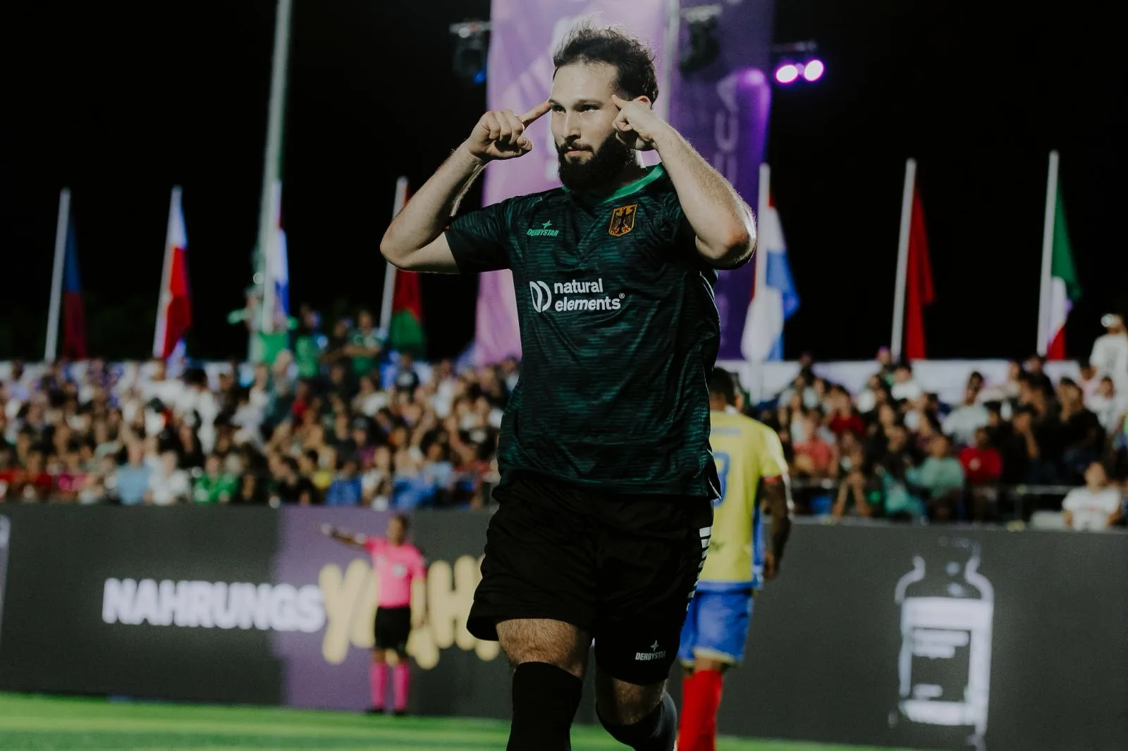 Θριαμβευτική πρόκριση για τη Γερμανία με 7-1 επί της Κολομβίας