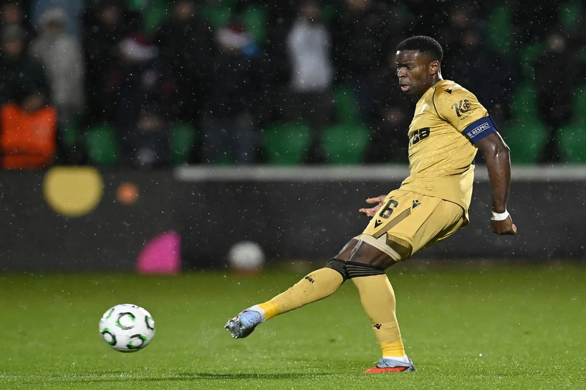 Ο Μαρκ Γκέι μπορεί να ενισχύσει την άμυνα της Μάντσεστερ Σίτι