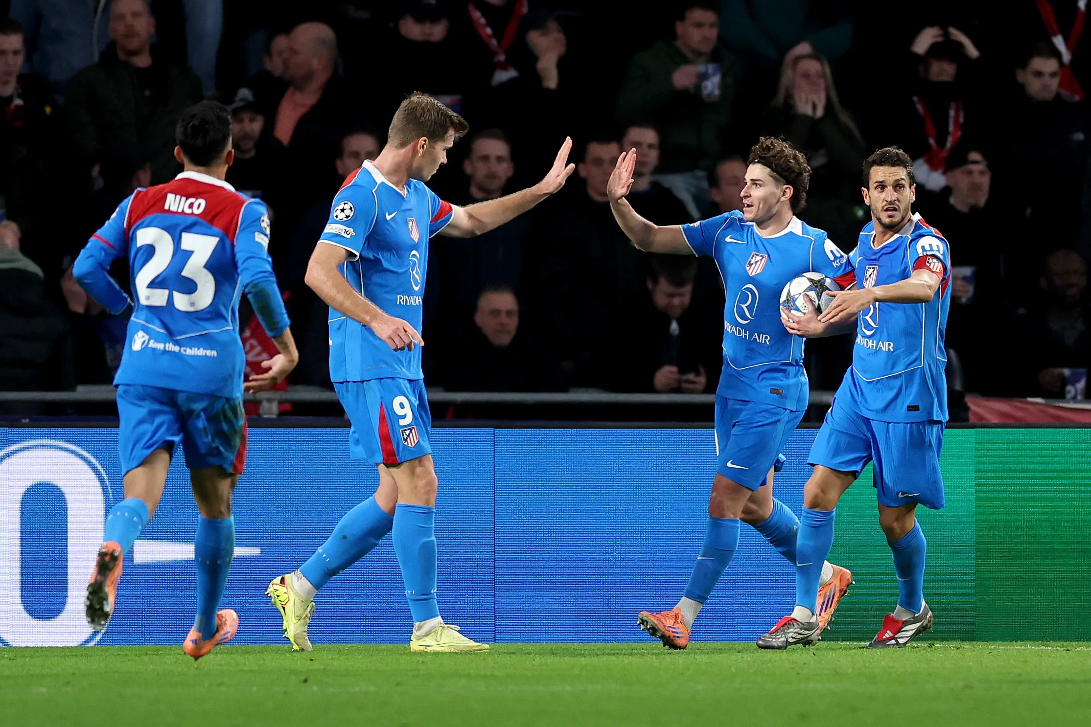 Ο Άλβαρεζ διατηρεί το αήττητο ρεκόρ του στο Τσάμπιονς Λιγκ