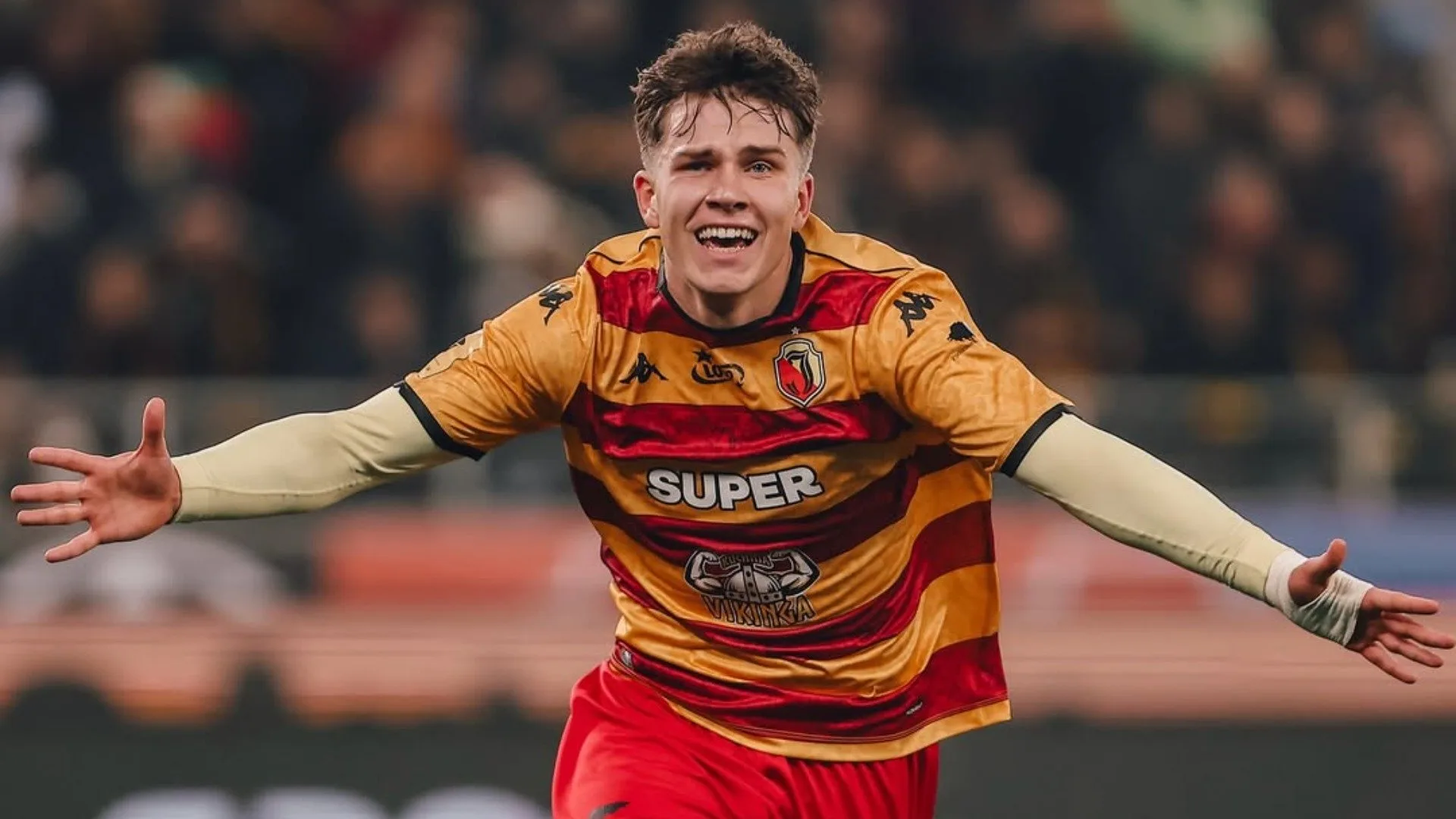 Η Μπαρτσελόνα στοχεύει το πολωνικό ταλέντο Οσκαρ Πιετουσέβσκι