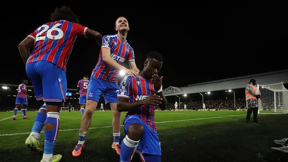 Ηγετική παρουσία του Guehi οδηγεί την Crystal Palace