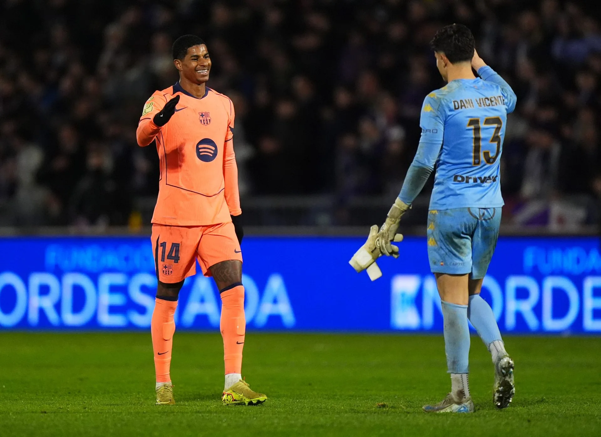 Ο Χάνσι Φλικ επιδιώκει την παραμονή του Ράσφορντ στη Μπαρτσελόνα