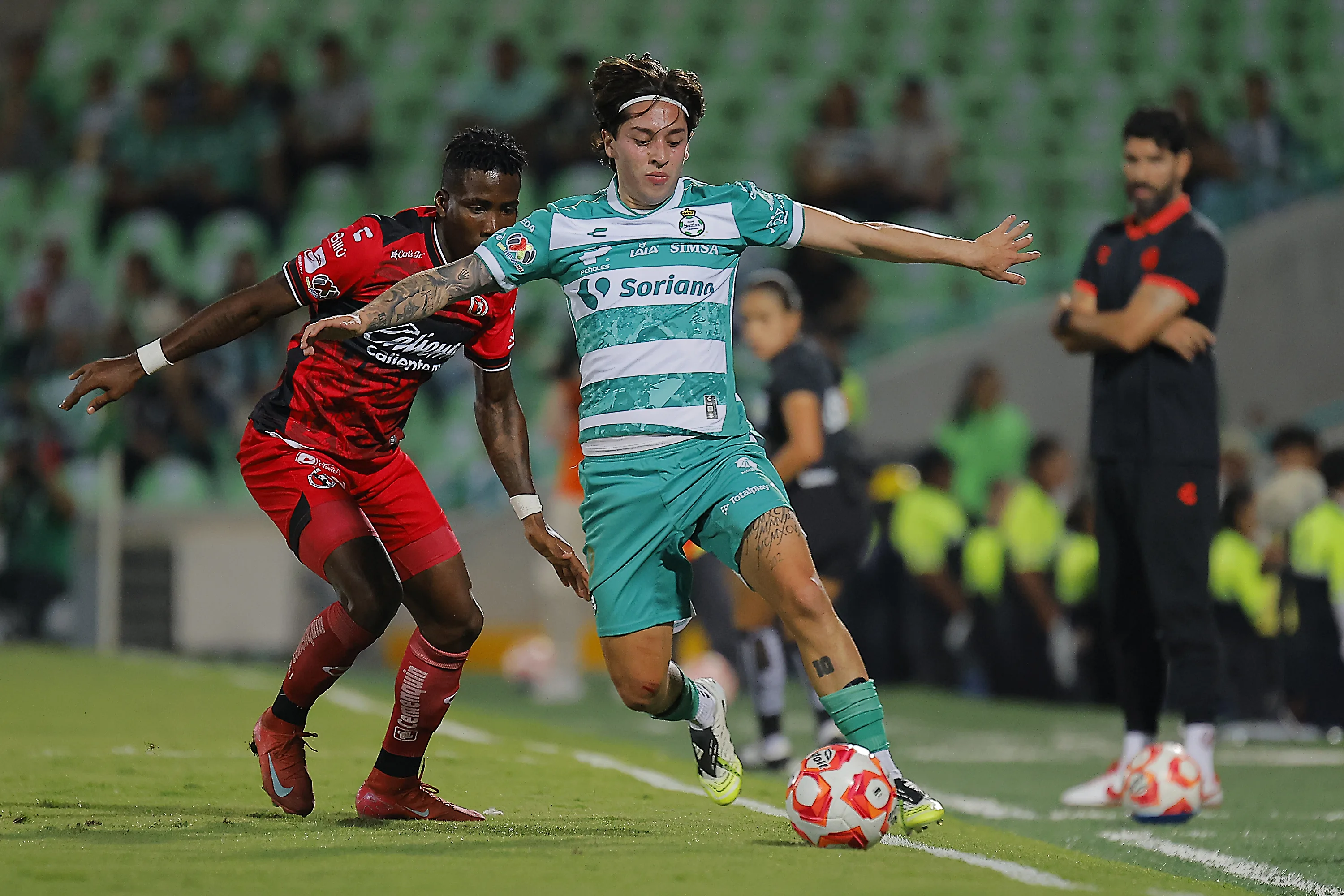 Ο Τζόρνταν Καρίγιο ενισχύει την επίθεση των Πούμας