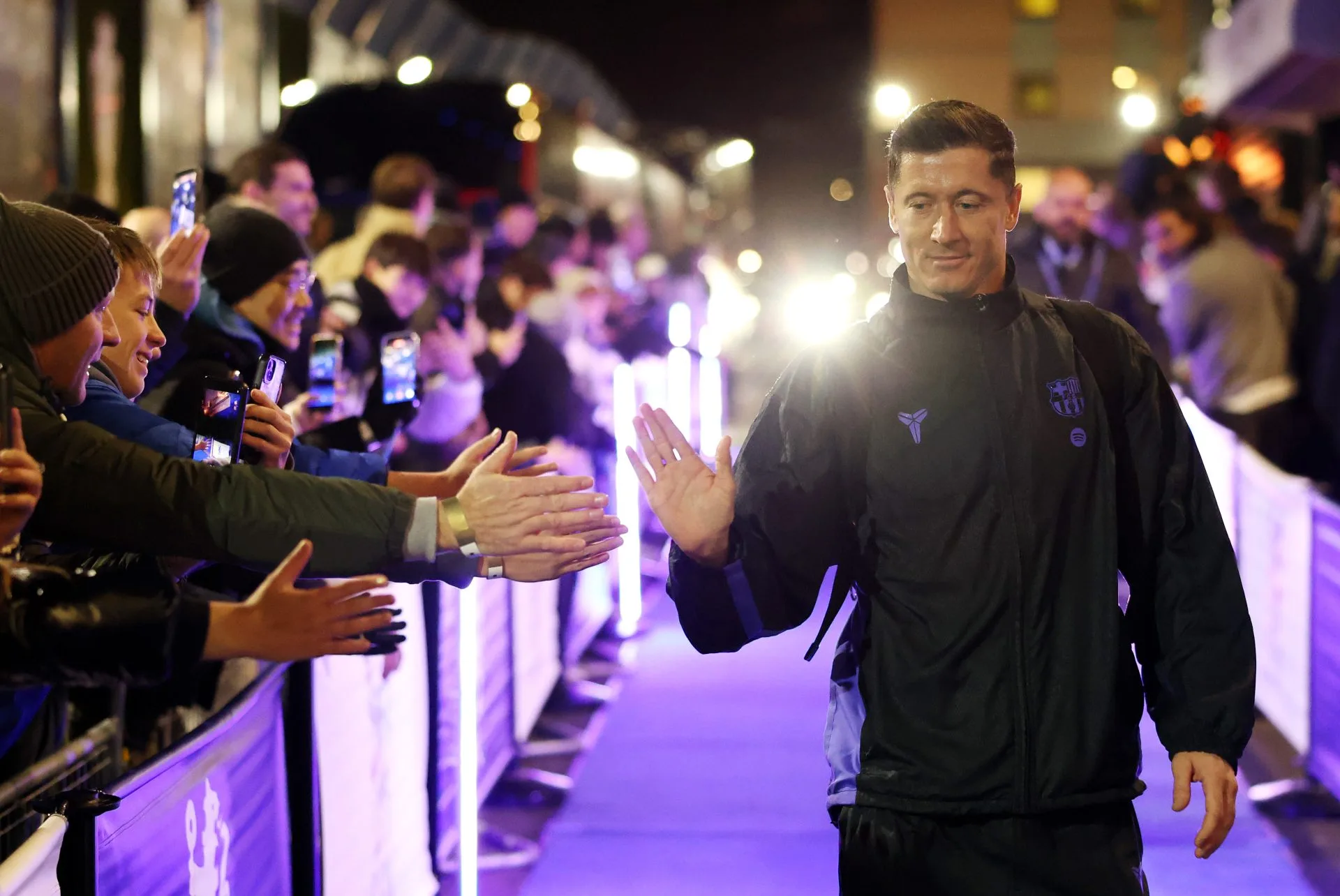 Ο Λεβαντόφσκι αποκαλύπτει την οικονομική πίεση στη Μπαρτσελόνα