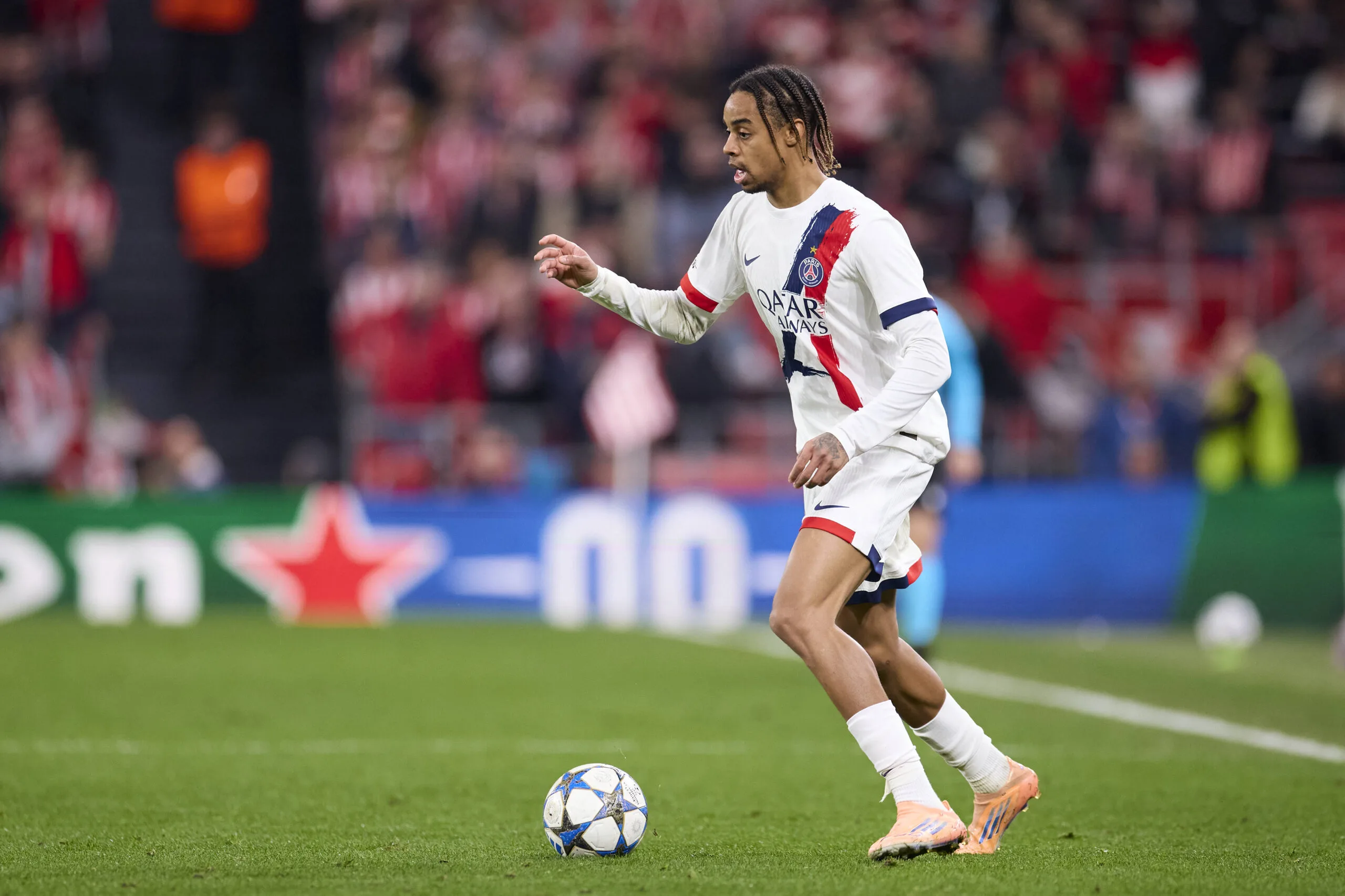 Η Λίβερπουλ Στρέφει το Βλέμμα της στον Μπράντλεϊ Μπαρκολά