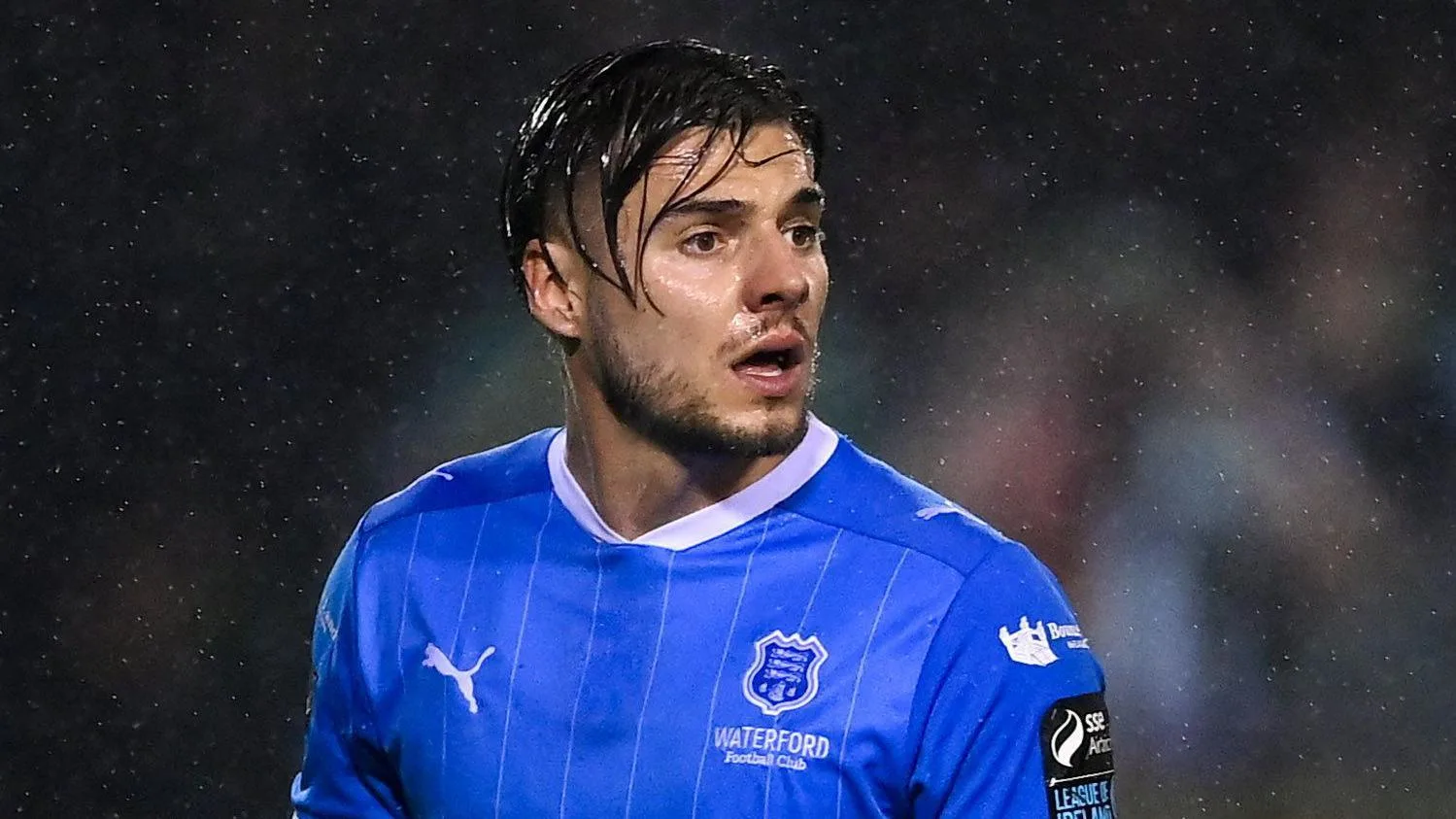 Ο Χόρτον ενισχύει την άμυνα της Χάρογκεϊτ