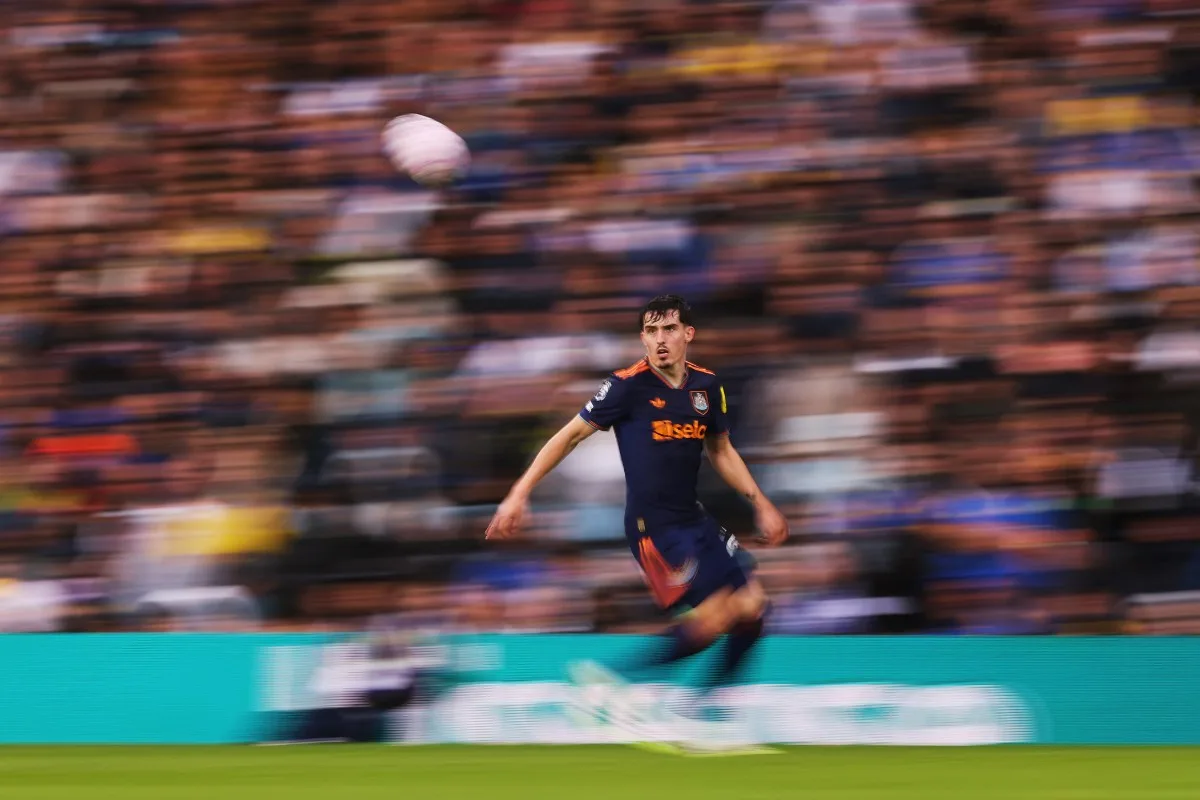 Η Μάντσεστερ Σίτι στοχεύει τον Τίνο Λιβραμέντο για το δεξί άκρο της άμυνας