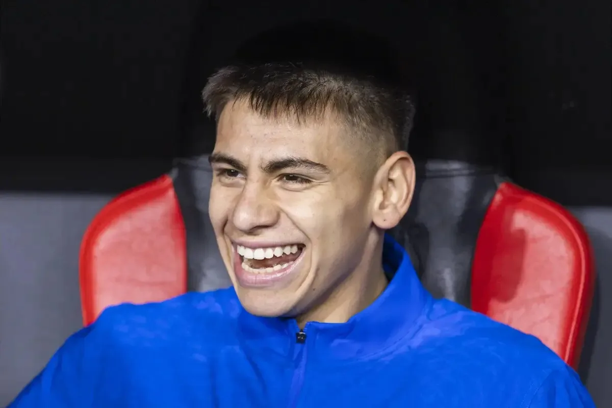 Η Μάντσεστερ Σίτι εξετάζει την επιστροφή του Κλαούντιο Ετσεβέρι