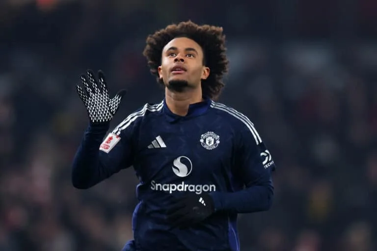 Η Ρόμα στοχεύει τον Ζίρκζεε, η Μάντσεστερ Γιουνάιτεντ καθυστερεί