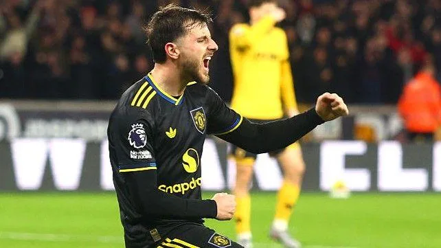 Η Ανερχόμενη Πορεία του Μάουντ στη Μάντσεστερ Γιουνάιτεντ