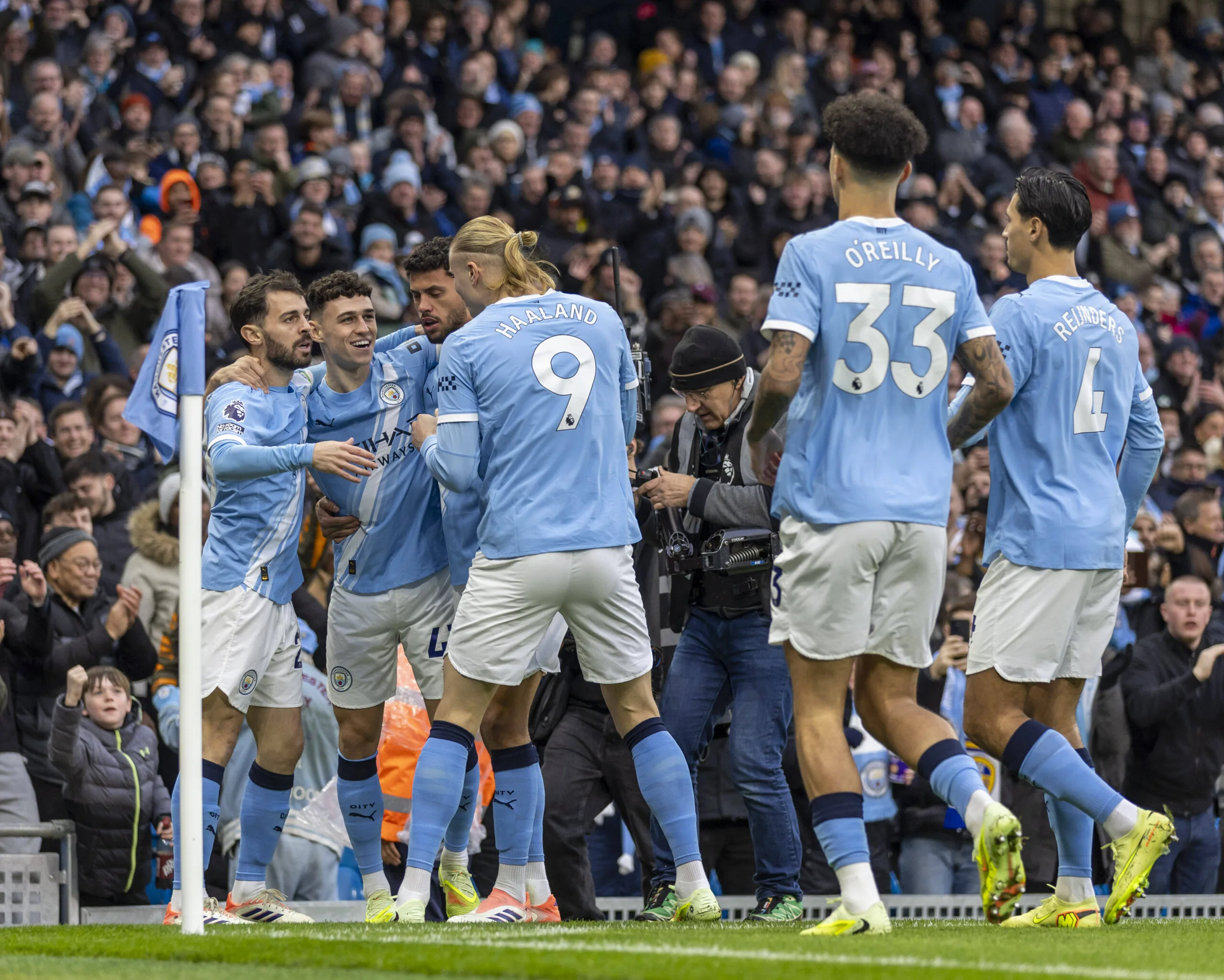 Σκληρή αναμέτρηση στο City Ground: Νότιγχαμ Φόρεστ εναντίον Μάντσεστερ Σίτι