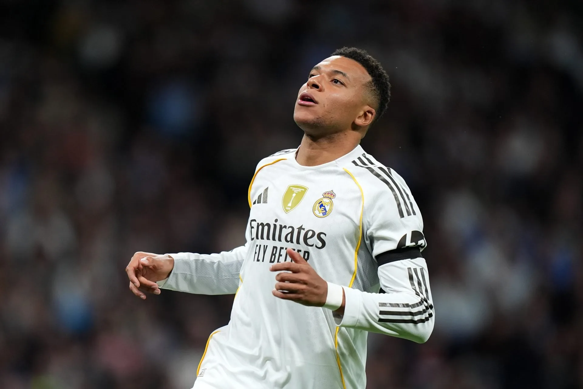 Ο Μπαπέ με σπασμένο δάχτυλο, αλλά παίζει κόντρα στη Μάντσεστερ Σίτι